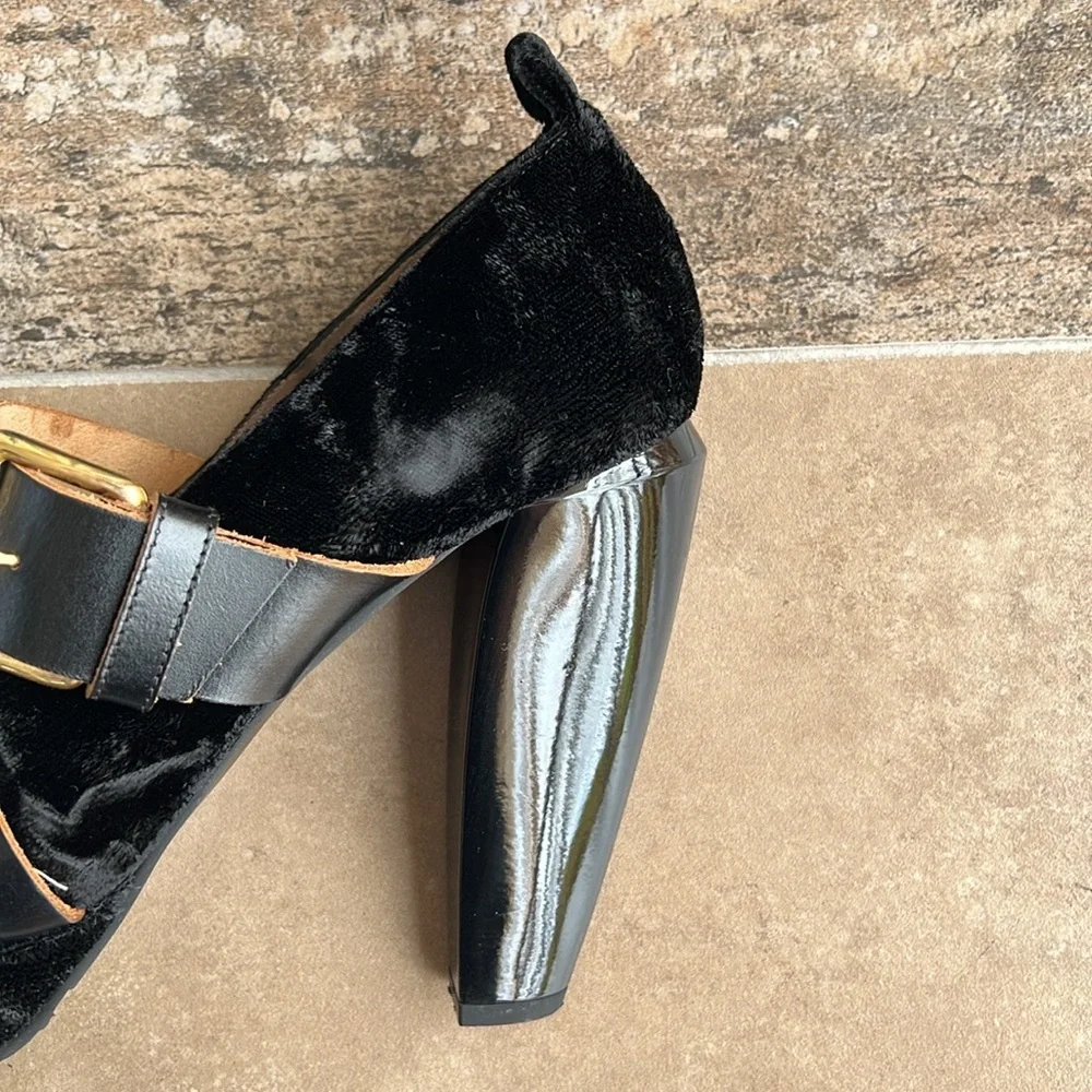 MARNI Vintage Platform Booties Pumps - Velvet with Leather Buckle size 40 - Picture 8 of 12